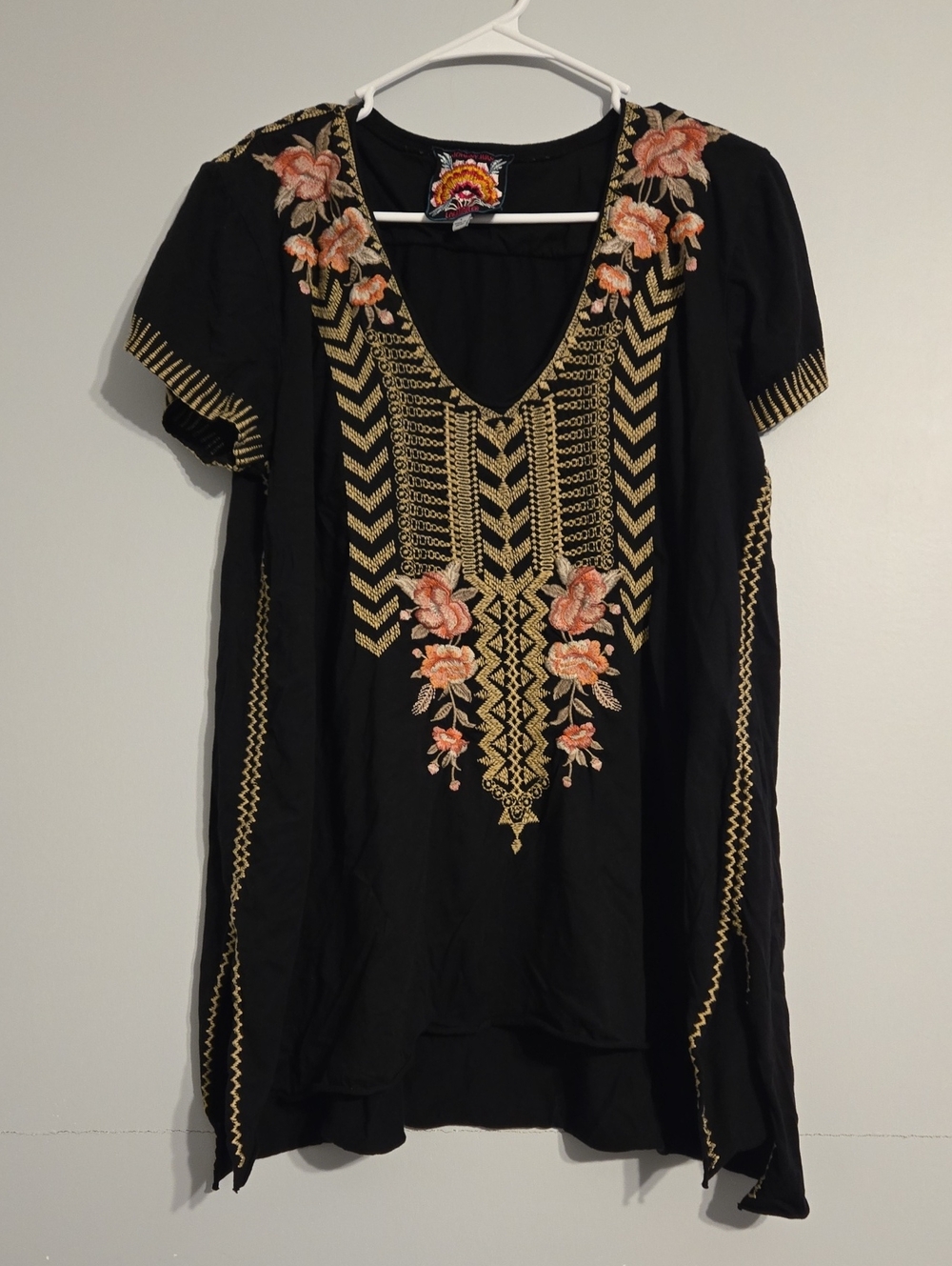 Johhny Was Embroidered Black Floral V-Neck Women's Top Large / Xtra Large